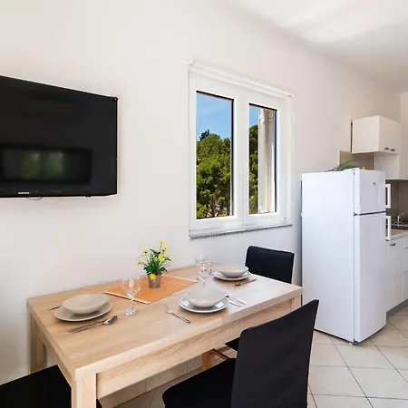 Cozy In With House Sea View Appartement