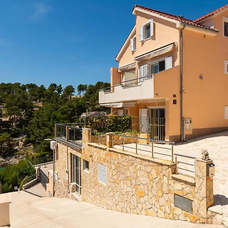Cozy In With House Sea View * Milna (Brac)